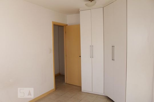 Quarto 1 de apartamento para alugar com 1 quarto, 63m² em Centro, Rio de Janeiro