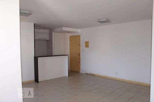 Apartamento para alugar com 1 quarto, 63m² em Centro, Rio de Janeiro