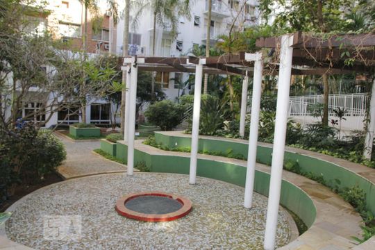 Área comum de apartamento para alugar com 1 quarto, 63m² em Centro, Rio de Janeiro