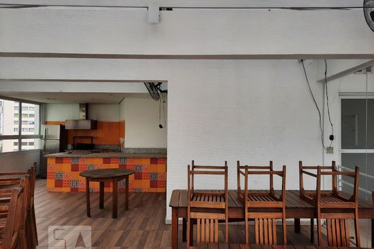 Churrasqueira - Salão Gourmet de kitnet/studio para alugar com 1 quarto, 25m² em Bela Vista, São Paulo