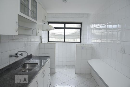 Cozinha de apartamento à venda com 2 quartos, 82m² em Taquara, Rio de Janeiro