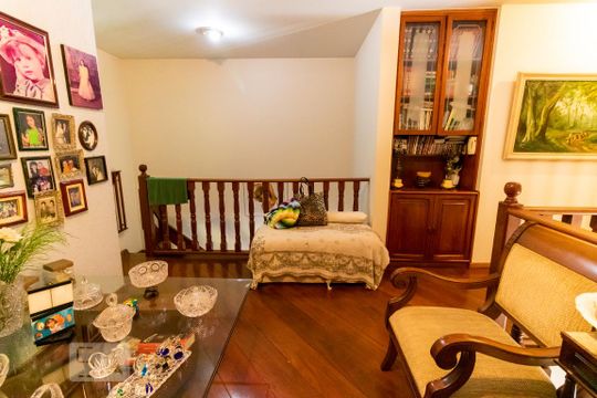 Sala de Estar de casa à venda com 3 quartos, 340m² em Barro Branco (zona Norte), São Paulo
