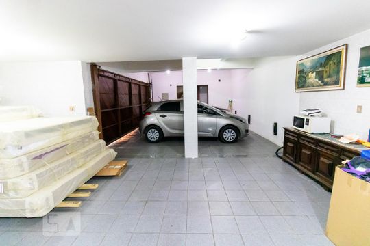 Garagem de casa à venda com 3 quartos, 340m² em Barro Branco (zona Norte), São Paulo