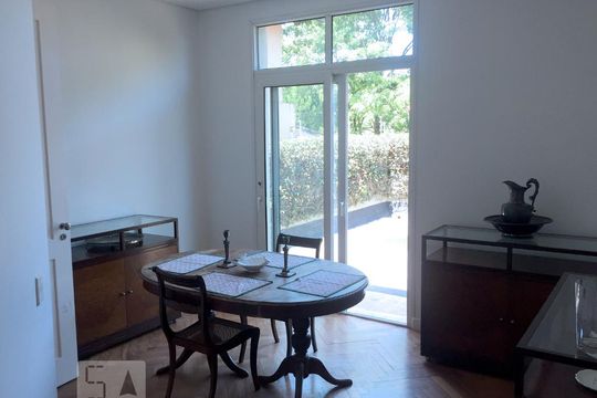 Copa de casa à venda com 4 quartos, 600m² em Jardim Leonor, São Paulo