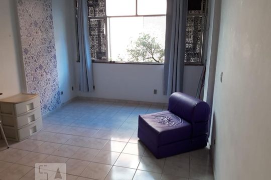 Sala de apartamento para alugar com 1 quarto, 42m² em Centro, Rio de Janeiro