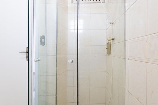 Banheiro de apartamento à venda com 2 quartos, 80m² em Tatuapé, São Paulo
