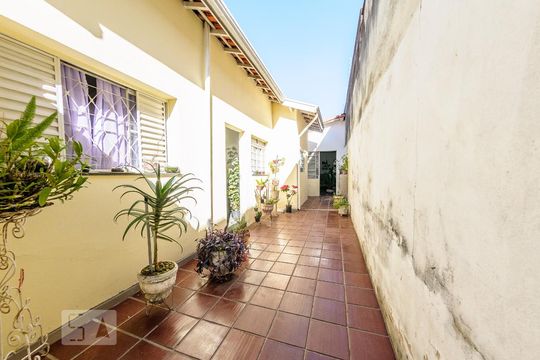 Quintal - Corredor de casa à venda com 3 quartos, 316m² em Vila Jequitibás, Campinas