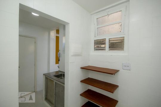 Quarto de Serviço de apartamento à venda com 2 quartos, 79m² em Copacabana, Rio de Janeiro