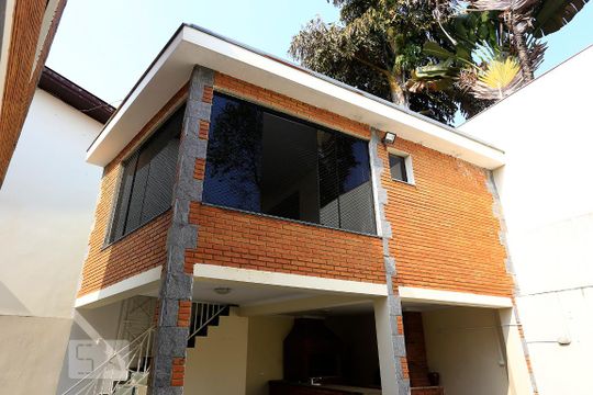 Área Anexa de casa para alugar com 4 quartos, 380m² em Vila Tramontano, São Paulo