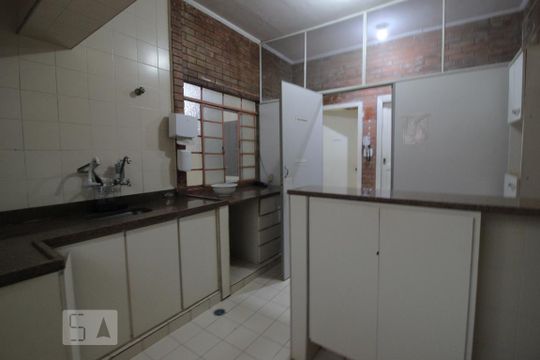 Cozinha de casa à venda com 4 quartos, 452m² em Parada Inglesa, São Paulo