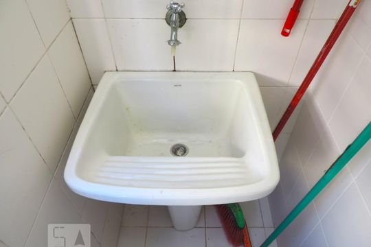 Area de Serviço de apartamento para alugar com 1 quarto, 45m² em Carvoeira, Florianópolis