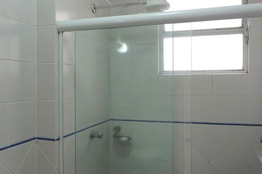 Banheiro - Box de apartamento para alugar com 1 quarto, 45m² em Carvoeira, Florianópolis