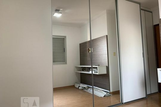 Suíte de apartamento para alugar com 3 quartos, 92m² em Centro, Osasco