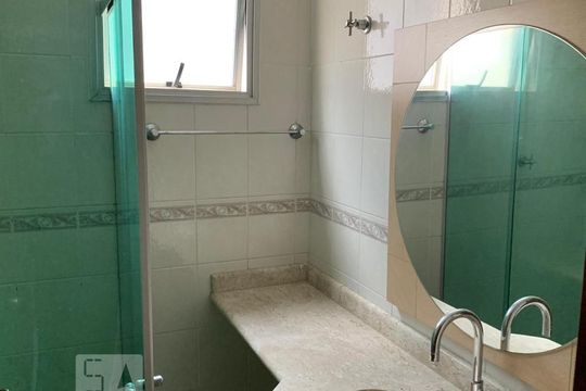 Banheiro de apartamento para alugar com 3 quartos, 92m² em Centro, Osasco