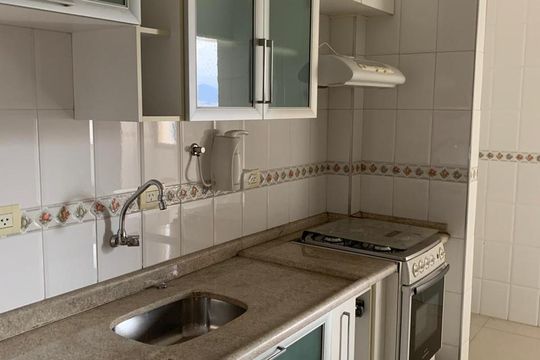 Cozinha de apartamento para alugar com 3 quartos, 92m² em Centro, Osasco