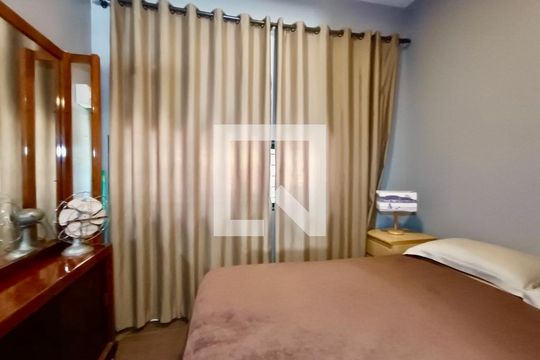 Suíte 1 de casa à venda com 8 quartos, 571m² em Copacabana, Rio de Janeiro