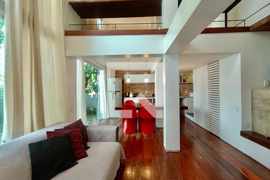 Suíte duplex 8 de casa à venda com 8 quartos, 571m² em Copacabana, Rio de Janeiro