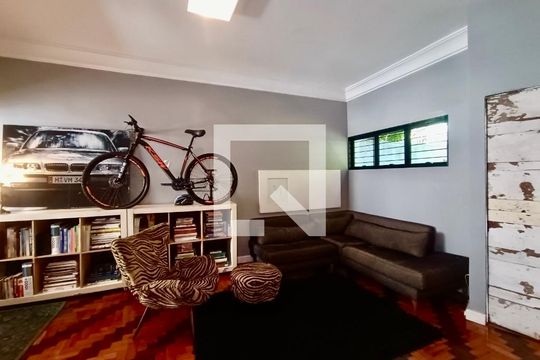 Sala de casa à venda com 8 quartos, 571m² em Copacabana, Rio de Janeiro