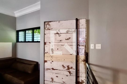Sala de casa à venda com 8 quartos, 571m² em Copacabana, Rio de Janeiro
