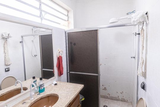 Banheiro Social de casa à venda com 2 quartos, 105m² em Vila Gomes Cardim, São Paulo
