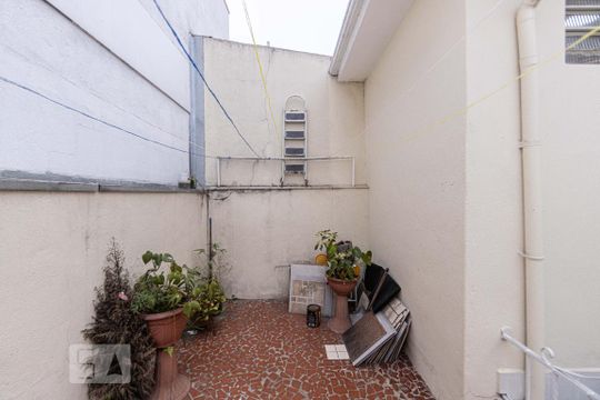 Terraço de casa à venda com 2 quartos, 105m² em Vila Gomes Cardim, São Paulo