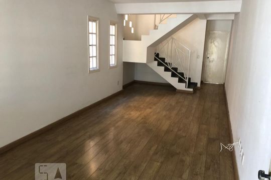 Casa para alugar com 3 quartos, 135m² em Parque da Represa, Jundiaí