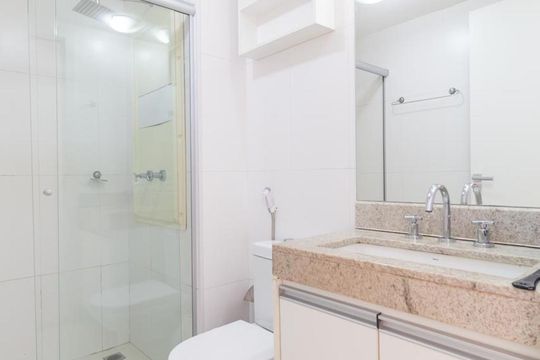Banheiro de apartamento para alugar com 1 quarto, 34m² em Setor Noroeste, Brasília