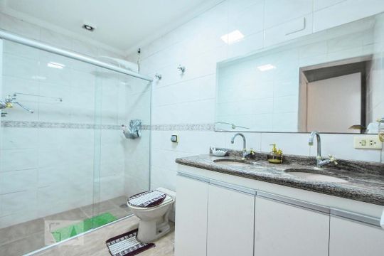 Banheiro Suíte 01 de casa à venda com 3 quartos, 200m² em Brooklin Paulista, São Paulo