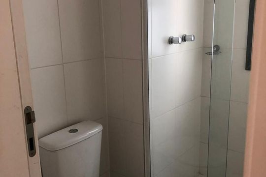 Banheiro de apartamento à venda com 1 quarto, 48m² em Consolação, São Paulo