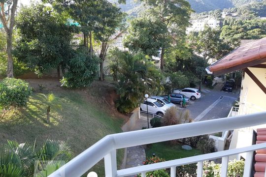 Vista Quarto 3 - Suíte (2º andar) de casa de condomínio para alugar com 3 quartos, 160m² em Pechincha, Rio de Janeiro