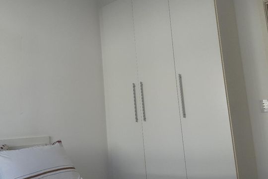 Quarto 1 (2º andar) de casa de condomínio para alugar com 3 quartos, 160m² em Pechincha, Rio de Janeiro