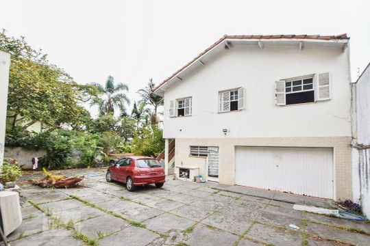Casa dos Fundos de casa para alugar com 3 quartos, 70m² em Jardim Petrópolis, São Paulo