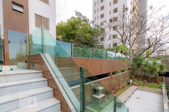 Área comum de apartamento para alugar com 4 quartos, 167m² em Carmo, Belo Horizonte