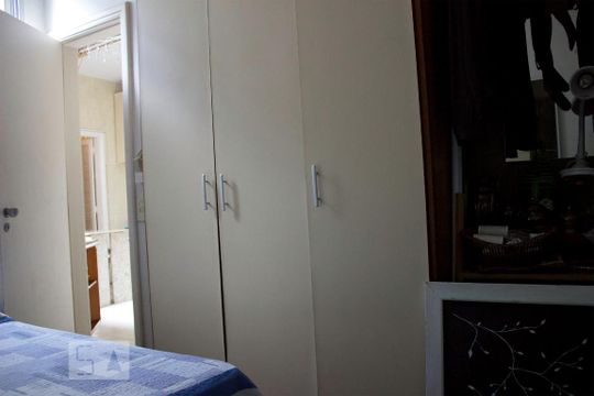 Quarto de Serviço de apartamento à venda com 5 quartos, 380m² em Barra da Tijuca, Rio de Janeiro