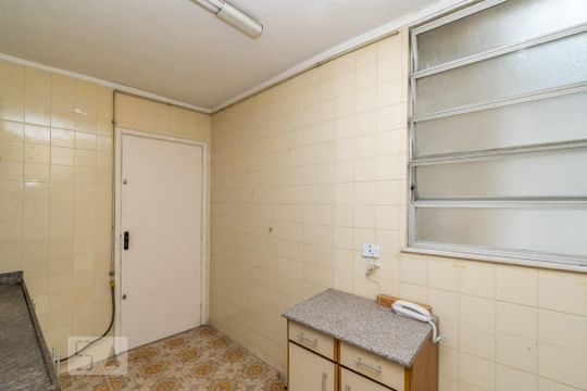 Cozinha de apartamento para alugar com 3 quartos, 97m² em Santa Rosa, Niterói