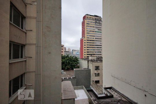Vista de kitnet/studio à venda com 1 quarto, 20m² em Centro, São Paulo