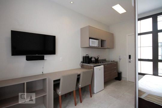 Studio de kitnet/studio para alugar com 1 quarto, 20m² em Centro, São Paulo