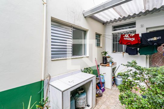 Área externa de kitnet/studio para alugar com 1 quarto, 22m² em Vila Gomes, São Paulo