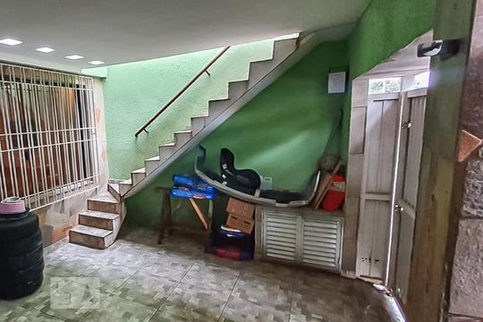 Garagem  de casa à venda com 4 quartos, 170m² em Jardim Bonfiglioli, São Paulo
