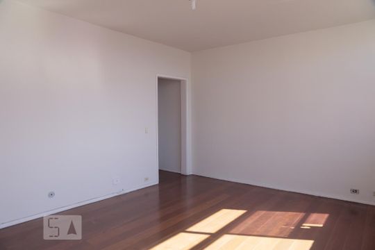 sala de apartamento para alugar com 3 quartos, 100m² em Tijuca, Rio de Janeiro