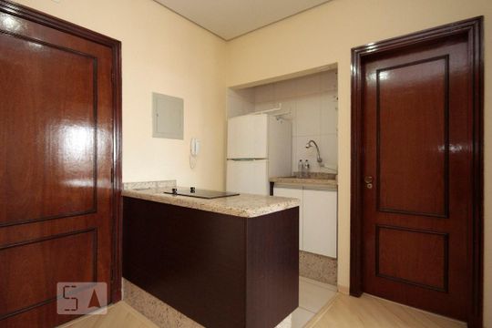 Cozinha de apartamento à venda com 1 quarto, 55m² em Campos Elíseos, São Paulo