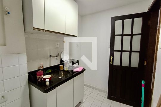 Cozinha/Copa de apartamento para alugar com 1 quarto, 39m² em Copacabana, Rio de Janeiro