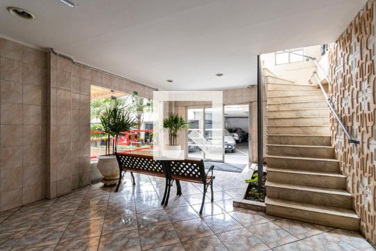 Hall de Entrada de apartamento para alugar com 1 quarto, 40m² em Cambuci, São Paulo