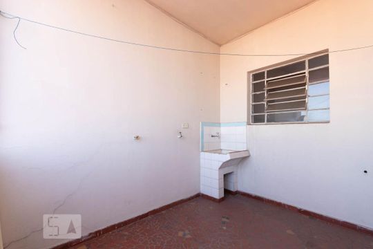 Área de serviço de apartamento para alugar com 2 quartos, 70m² em Vila Talarico, São Paulo