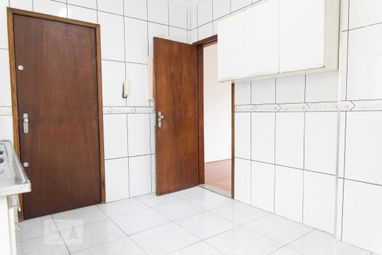 Cozinha de apartamento para alugar com 2 quartos, 78m² em Bela Vista, São Paulo