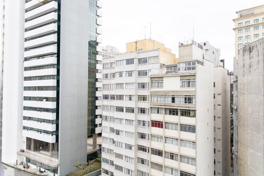 Vista da Suíte de apartamento para alugar com 2 quartos, 78m² em Bela Vista, São Paulo