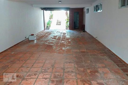 Garagem de casa à venda com 3 quartos, 250m² em Vila Euthalia, São Paulo