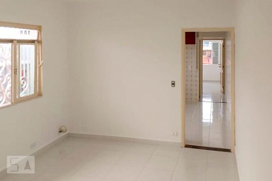 Casa à venda com 3 quartos, 250m² em Vila Euthalia, São Paulo