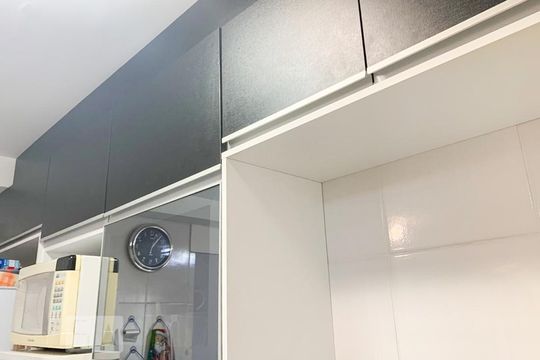Cozinha de apartamento à venda com 1 quarto, 49m² em Vila Celeste, São Paulo
