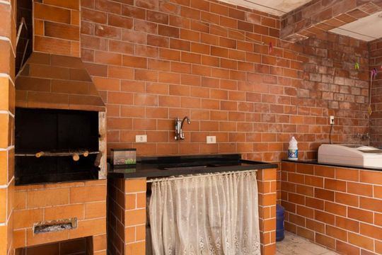 Churrasqueira de casa à venda com 3 quartos, 110m² em Bosque da Saúde, São Paulo